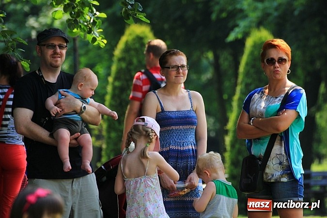 Zdjęcie w galerii na portalu naszraciborz.pl: Bajkowy las - moc rodzinnej zabawy w Oborze wiadomości z regionu