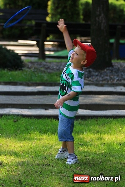 Zdjęcie w galerii na portalu naszraciborz.pl: Bajkowy las - moc rodzinnej zabawy w Oborze wiadomości z regionu