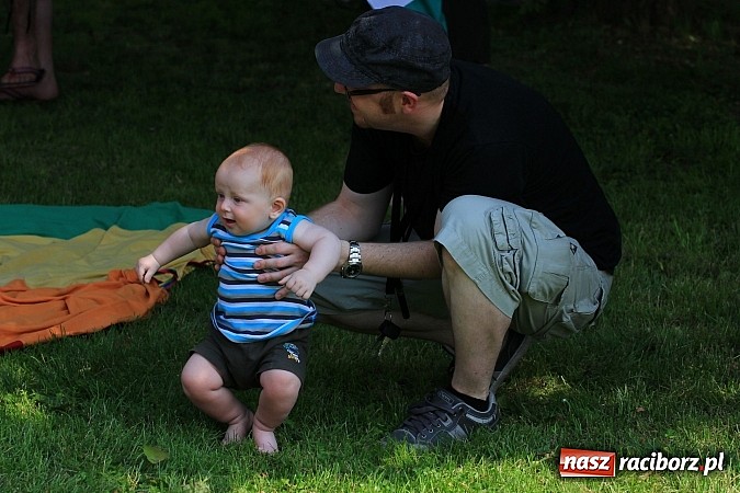 Zdjęcie w galerii na portalu naszraciborz.pl: Bajkowy las - moc rodzinnej zabawy w Oborze wiadomości z regionu