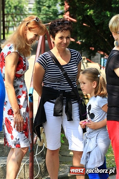 Zdjęcie w galerii na portalu naszraciborz.pl: Bajkowy las - moc rodzinnej zabawy w Oborze wiadomości z regionu