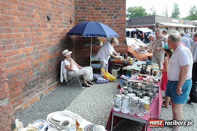 Zdjęcie w galerii na portalu naszraciborz.pl: Starocie wróciły na raciborskie targowisko wiadomości z regionu
