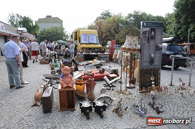 Zdjęcie w galerii na portalu naszraciborz.pl: Starocie wróciły na raciborskie targowisko wiadomości z regionu