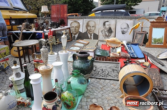 Zdjęcie w galerii na portalu naszraciborz.pl: Starocie wróciły na raciborskie targowisko wiadomości z regionu