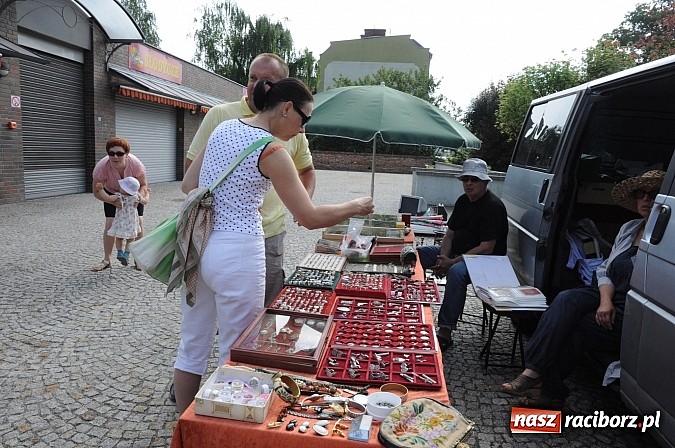 Zdjęcie w galerii na portalu naszraciborz.pl: Starocie wróciły na raciborskie targowisko wiadomości z regionu