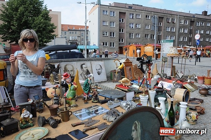 Zdjęcie w galerii na portalu naszraciborz.pl: Starocie wróciły na raciborskie targowisko wiadomości z regionu