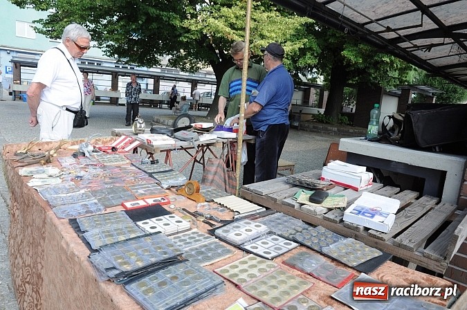 Zdjęcie w galerii na portalu naszraciborz.pl: Starocie wróciły na raciborskie targowisko wiadomości z regionu