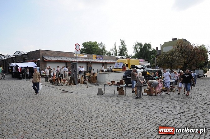 Zdjęcie w galerii na portalu naszraciborz.pl: Starocie wróciły na raciborskie targowisko wiadomości z regionu