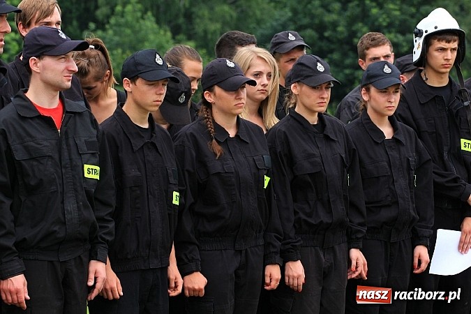 Zdjęcie w galerii na portalu naszraciborz.pl: Gminne zawody sportowo-pożarnicze w Modzurowie z okazji jubileuszu OSP wiadomości z regionu