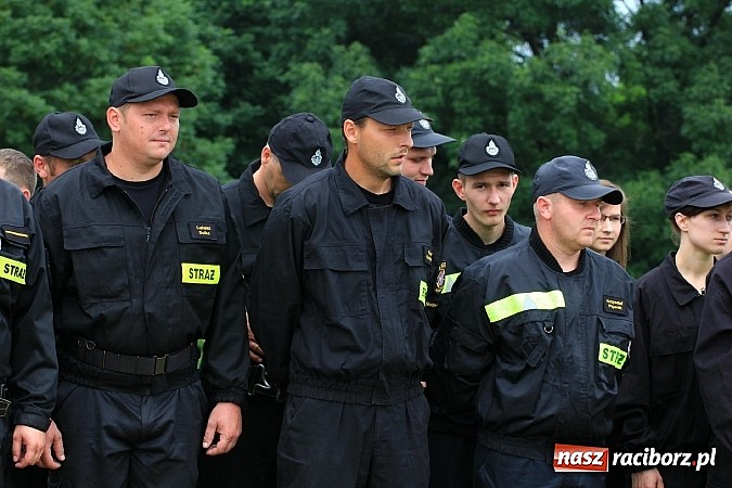 Zdjęcie w galerii na portalu naszraciborz.pl: Gminne zawody sportowo-pożarnicze w Modzurowie z okazji jubileuszu OSP wiadomości z regionu