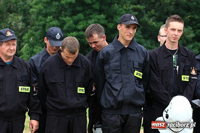 Zdjęcie w galerii na portalu naszraciborz.pl: Gminne zawody sportowo-pożarnicze w Modzurowie z okazji jubileuszu OSP wiadomości z regionu