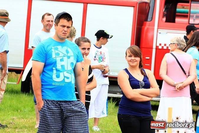 Zdjęcie w galerii na portalu naszraciborz.pl: Gminne zawody sportowo-pożarnicze w Modzurowie z okazji jubileuszu OSP wiadomości z regionu