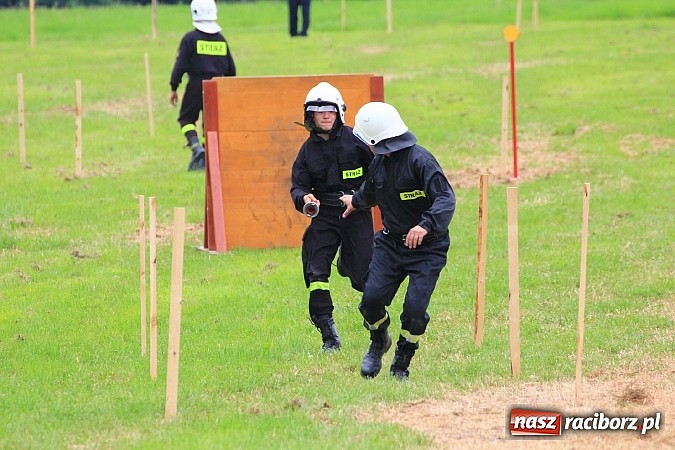 Zdjęcie w galerii na portalu naszraciborz.pl: Gminne zawody sportowo-pożarnicze w Modzurowie z okazji jubileuszu OSP wiadomości z regionu