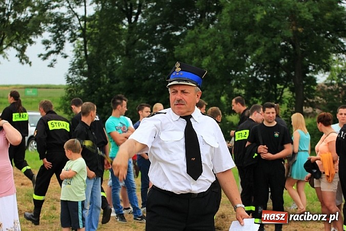 Zdjęcie w galerii na portalu naszraciborz.pl: Gminne zawody sportowo-pożarnicze w Modzurowie z okazji jubileuszu OSP wiadomości z regionu