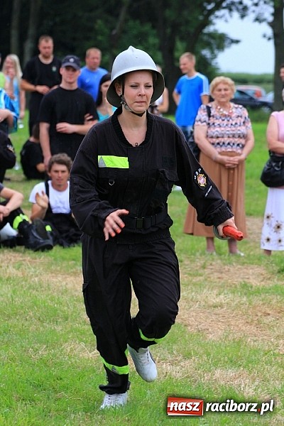 Zdjęcie w galerii na portalu naszraciborz.pl: Gminne zawody sportowo-pożarnicze w Modzurowie z okazji jubileuszu OSP wiadomości z regionu