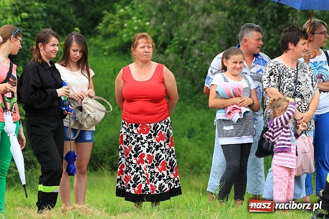 Zdjęcie w galerii na portalu naszraciborz.pl: Gminne zawody sportowo-pożarnicze w Modzurowie z okazji jubileuszu OSP wiadomości z regionu