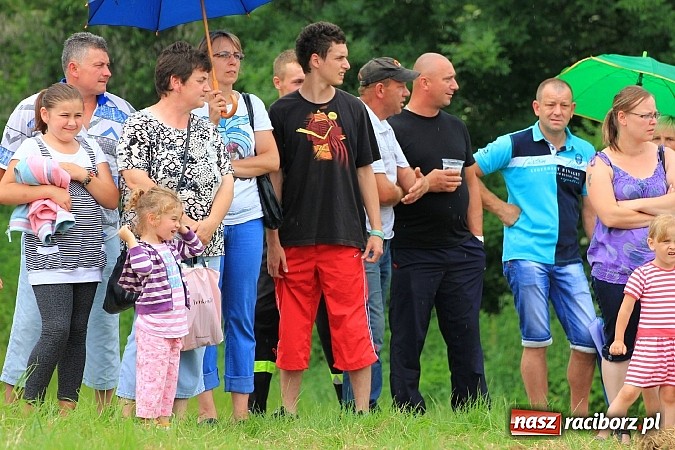 Zdjęcie w galerii na portalu naszraciborz.pl: Gminne zawody sportowo-pożarnicze w Modzurowie z okazji jubileuszu OSP wiadomości z regionu