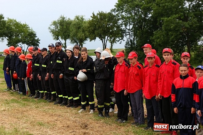 Zdjęcie w galerii na portalu naszraciborz.pl: Gminne zawody sportowo-pożarnicze w Modzurowie z okazji jubileuszu OSP wiadomości z regionu