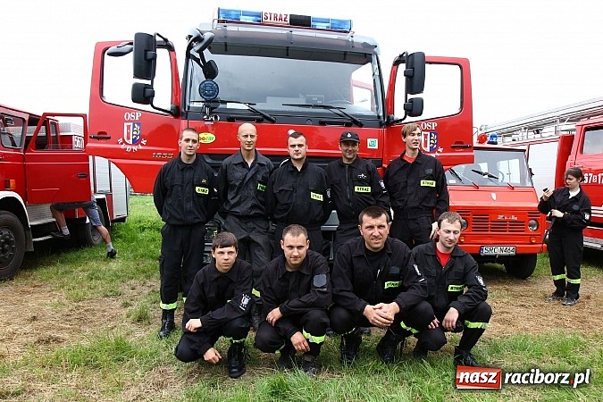 Zdjęcie w galerii na portalu naszraciborz.pl: Gminne zawody sportowo-pożarnicze w Modzurowie z okazji jubileuszu OSP wiadomości z regionu