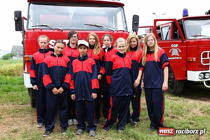Zdjęcie w galerii na portalu naszraciborz.pl: Gminne zawody sportowo-pożarnicze w Modzurowie z okazji jubileuszu OSP wiadomości z regionu