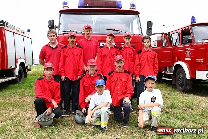 Zdjęcie w galerii na portalu naszraciborz.pl: Gminne zawody sportowo-pożarnicze w Modzurowie z okazji jubileuszu OSP wiadomości z regionu