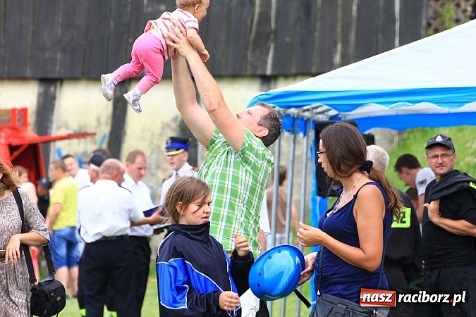 Zdjęcie w galerii na portalu naszraciborz.pl: Strażacy ochotnicy rywalizowali w Pogrzebieniu wiadomości z regionu