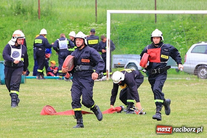 Zdjęcie w galerii na portalu naszraciborz.pl: Strażacy ochotnicy rywalizowali w Pogrzebieniu wiadomości z regionu