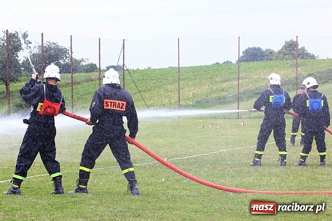Zdjęcie w galerii na portalu naszraciborz.pl: Strażacy ochotnicy rywalizowali w Pogrzebieniu wiadomości z regionu