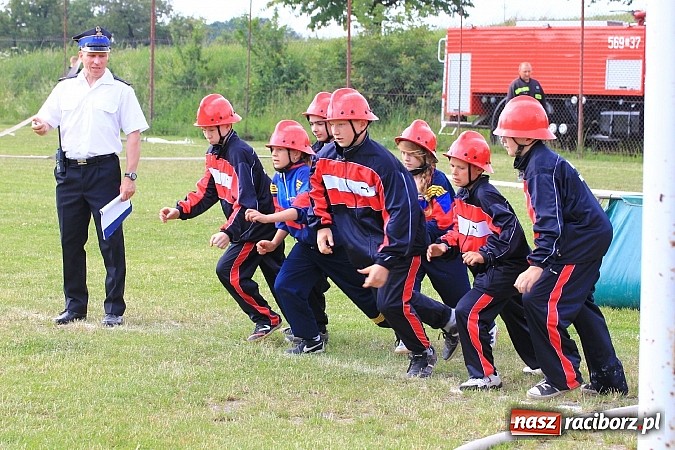 Zdjęcie w galerii na portalu naszraciborz.pl: Strażacy ochotnicy rywalizowali w Pogrzebieniu wiadomości z regionu