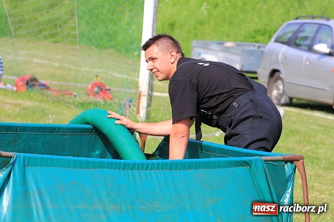 Zdjęcie w galerii na portalu naszraciborz.pl: Strażacy ochotnicy rywalizowali w Pogrzebieniu wiadomości z regionu