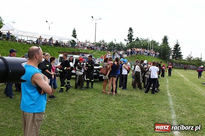 Zdjęcie w galerii na portalu naszraciborz.pl: Strażacy ochotnicy rywalizowali w Pogrzebieniu wiadomości z regionu