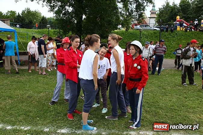 Zdjęcie w galerii na portalu naszraciborz.pl: Strażacy ochotnicy rywalizowali w Pogrzebieniu wiadomości z regionu