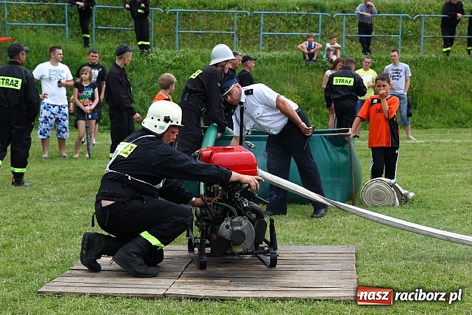 Zdjęcie w galerii na portalu naszraciborz.pl: Strażacy ochotnicy rywalizowali w Pogrzebieniu wiadomości z regionu