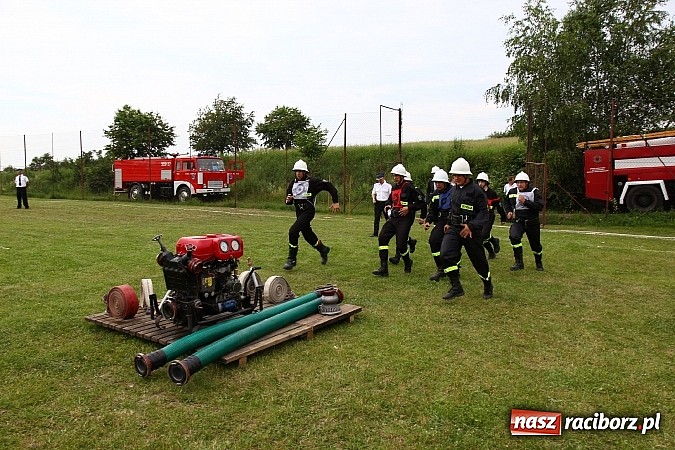 Zdjęcie w galerii na portalu naszraciborz.pl: Strażacy ochotnicy rywalizowali w Pogrzebieniu wiadomości z regionu