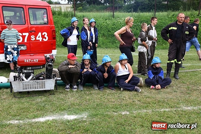 Zdjęcie w galerii na portalu naszraciborz.pl: Strażacy ochotnicy rywalizowali w Pogrzebieniu wiadomości z regionu