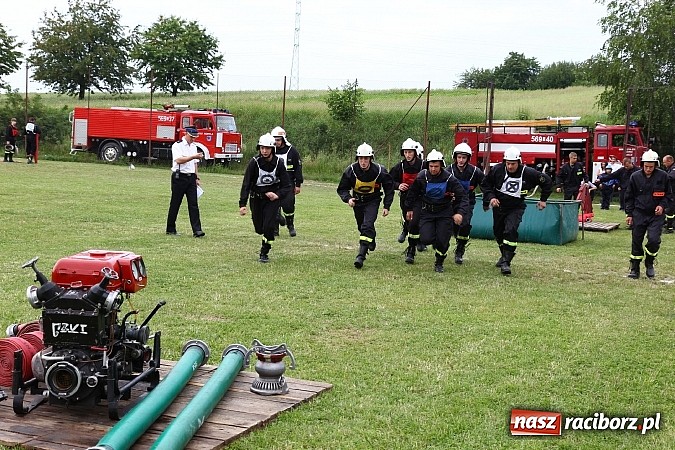 Zdjęcie w galerii na portalu naszraciborz.pl: Strażacy ochotnicy rywalizowali w Pogrzebieniu wiadomości z regionu
