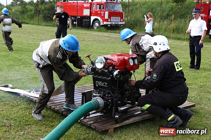 Zdjęcie w galerii na portalu naszraciborz.pl: Strażacy ochotnicy rywalizowali w Pogrzebieniu wiadomości z regionu