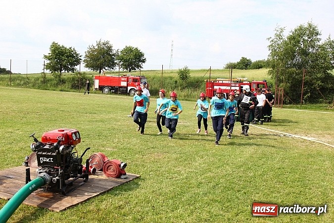Zdjęcie w galerii na portalu naszraciborz.pl: Strażacy ochotnicy rywalizowali w Pogrzebieniu wiadomości z regionu