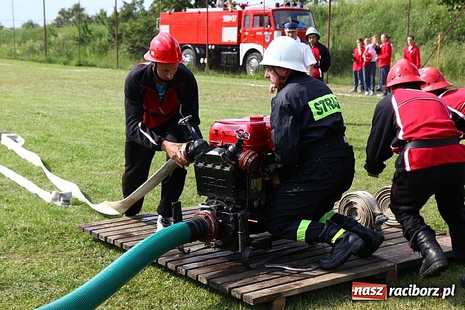 Zdjęcie w galerii na portalu naszraciborz.pl: Strażacy ochotnicy rywalizowali w Pogrzebieniu wiadomości z regionu