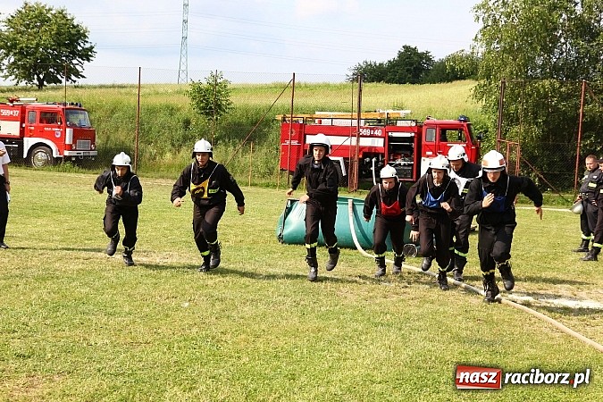 Zdjęcie w galerii na portalu naszraciborz.pl: Strażacy ochotnicy rywalizowali w Pogrzebieniu wiadomości z regionu