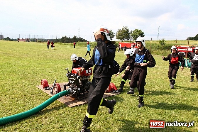 Zdjęcie w galerii na portalu naszraciborz.pl: Strażacy ochotnicy rywalizowali w Pogrzebieniu wiadomości z regionu