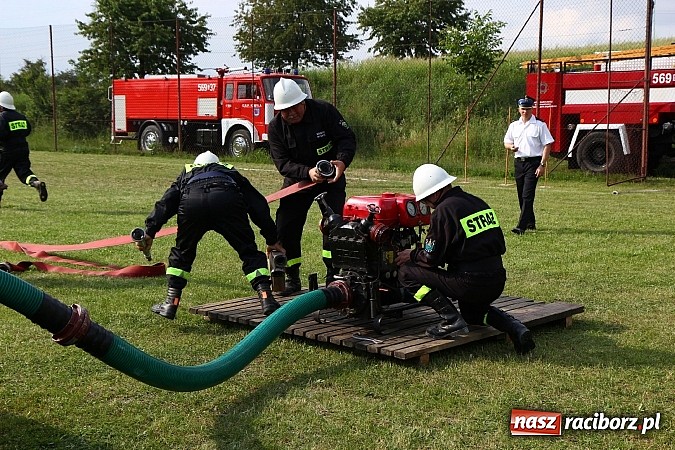 Zdjęcie w galerii na portalu naszraciborz.pl: Strażacy ochotnicy rywalizowali w Pogrzebieniu wiadomości z regionu