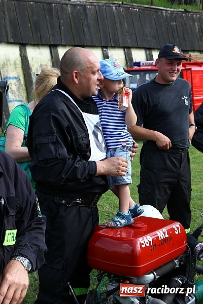 Zdjęcie w galerii na portalu naszraciborz.pl: Strażacy ochotnicy rywalizowali w Pogrzebieniu wiadomości z regionu