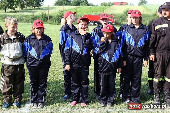Zdjęcie w galerii na portalu naszraciborz.pl: Strażacy ochotnicy rywalizowali w Pogrzebieniu wiadomości z regionu