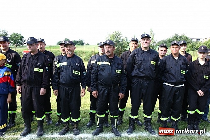 Zdjęcie w galerii na portalu naszraciborz.pl: Strażacy ochotnicy rywalizowali w Pogrzebieniu wiadomości z regionu