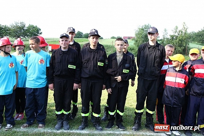 Zdjęcie w galerii na portalu naszraciborz.pl: Strażacy ochotnicy rywalizowali w Pogrzebieniu wiadomości z regionu
