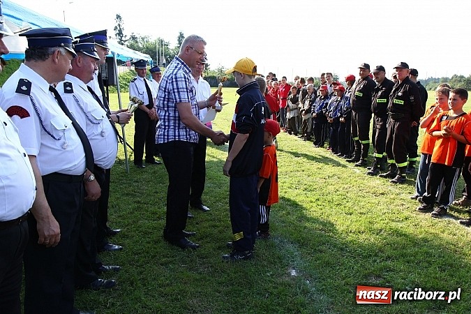 Zdjęcie w galerii na portalu naszraciborz.pl: Strażacy ochotnicy rywalizowali w Pogrzebieniu wiadomości z regionu