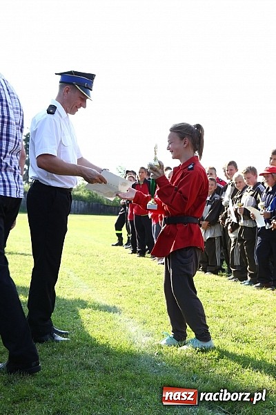 Zdjęcie w galerii na portalu naszraciborz.pl: Strażacy ochotnicy rywalizowali w Pogrzebieniu wiadomości z regionu