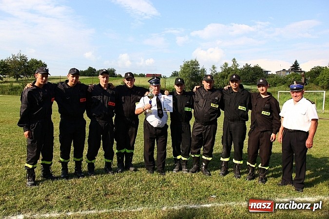 Zdjęcie w galerii na portalu naszraciborz.pl: Strażacy ochotnicy rywalizowali w Pogrzebieniu wiadomości z regionu