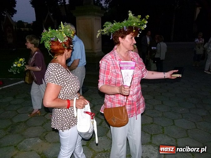 Zdjęcie w galerii na portalu naszraciborz.pl: Wieczór świętojański na Ostrogu wiadomości z regionu