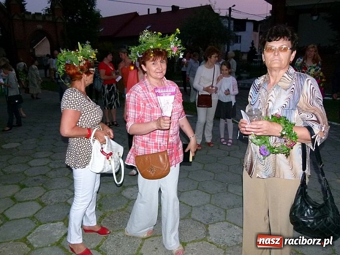 Zdjęcie w galerii na portalu naszraciborz.pl: Wieczór świętojański na Ostrogu wiadomości z regionu